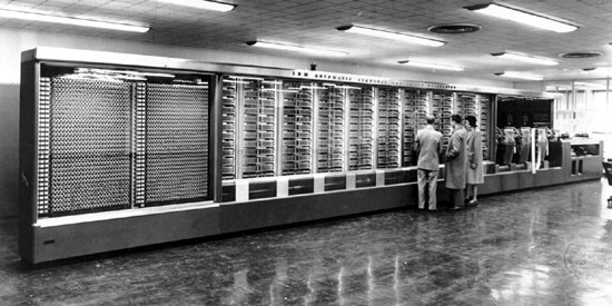 История компании IBM: от табуляторов и ПК до консалтинга и суперкомпьютеров-4 История компании IBM: от табуляторов и ПК до консалтинга и суперкомпьютеров-4