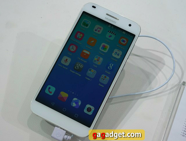 IFA 2014: смартфоны Lenovo, HTC, Huawei, Acer, Alcatel своими глазами-6