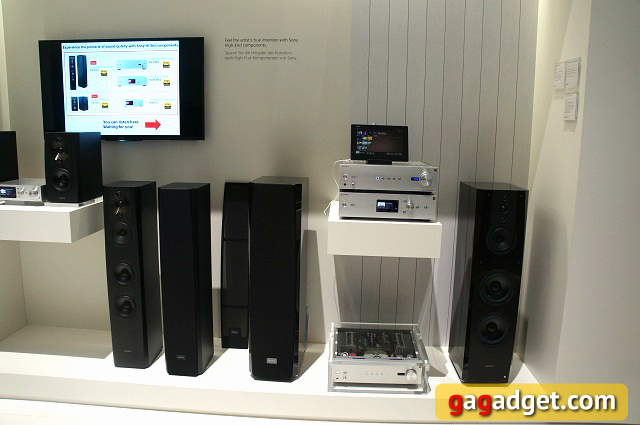 Самый быстрый самолет: павильон Sony на IFA 2014 своими глазами-28