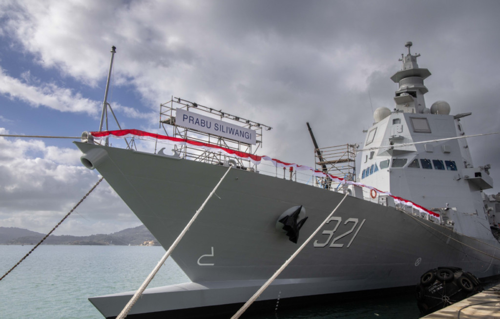 KRI Prabu Siliwangi (321) de la marine indonésienne