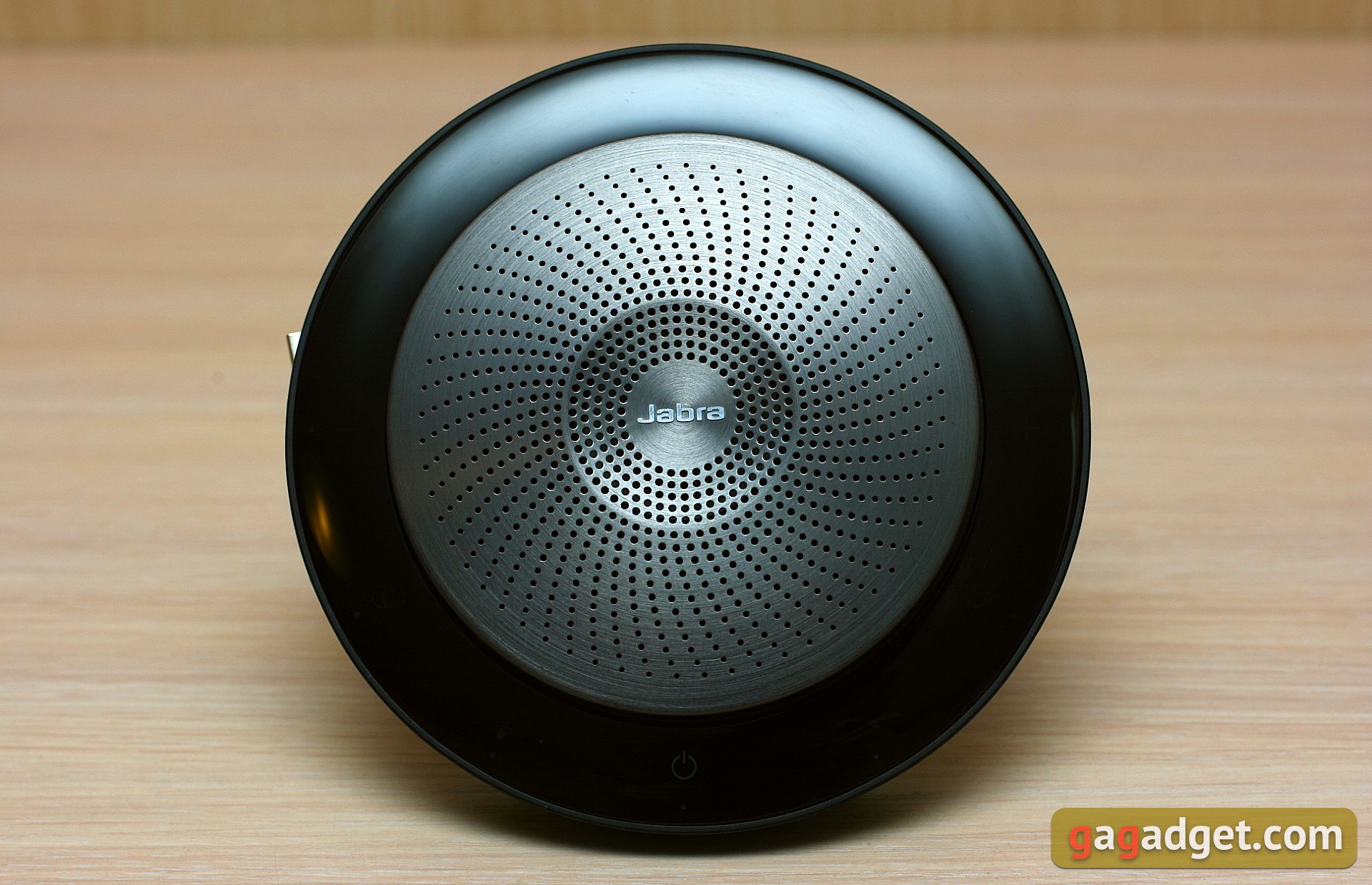 Обзор Jabra Speak 710: крутой спикерфон для переговоров и музыки -6