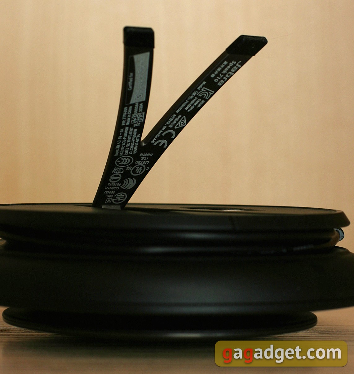 Обзор Jabra Speak 710: крутой спикерфон для переговоров и музыки -11