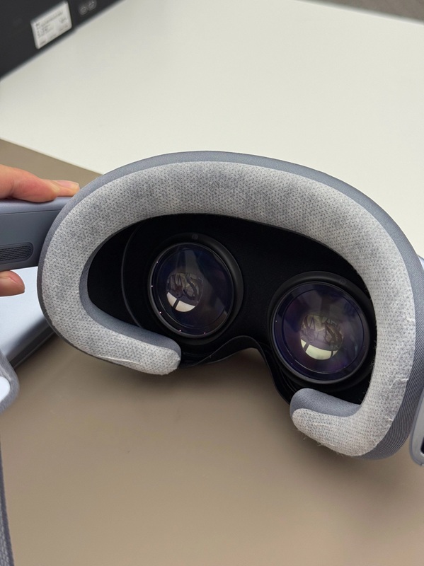 Image of the Vivo Vision Discovery Edition mixed reality headset