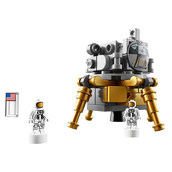 lego-released-saturn-v-model-6.jpg