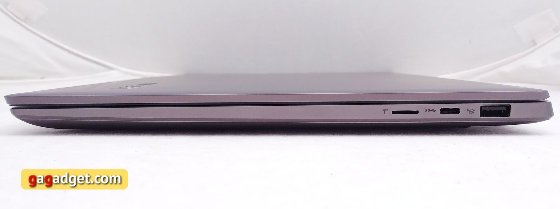 lenovo-ideapad-720s-15ikb-07.jpg