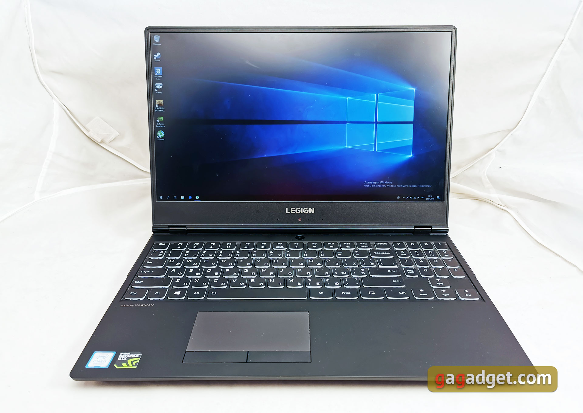 Огляд Lenovo Legion Y530: ігровий ноутбук із суворим дизайном-2