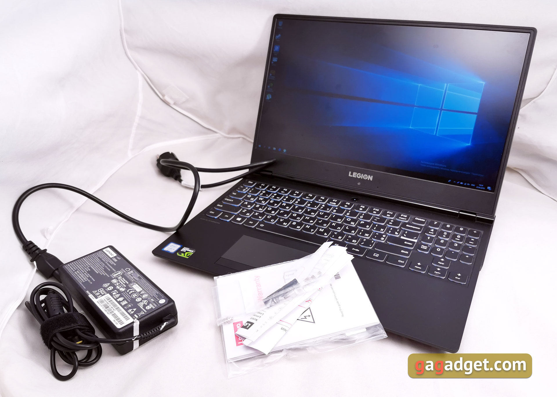 Огляд Lenovo Legion Y530: ігровий ноутбук із суворим дизайном-3