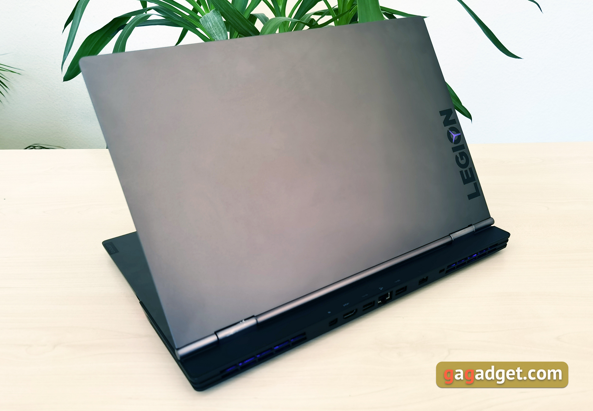 Обзор Lenovo Legion Y740: мощь RTX в стильном корпусе-5
