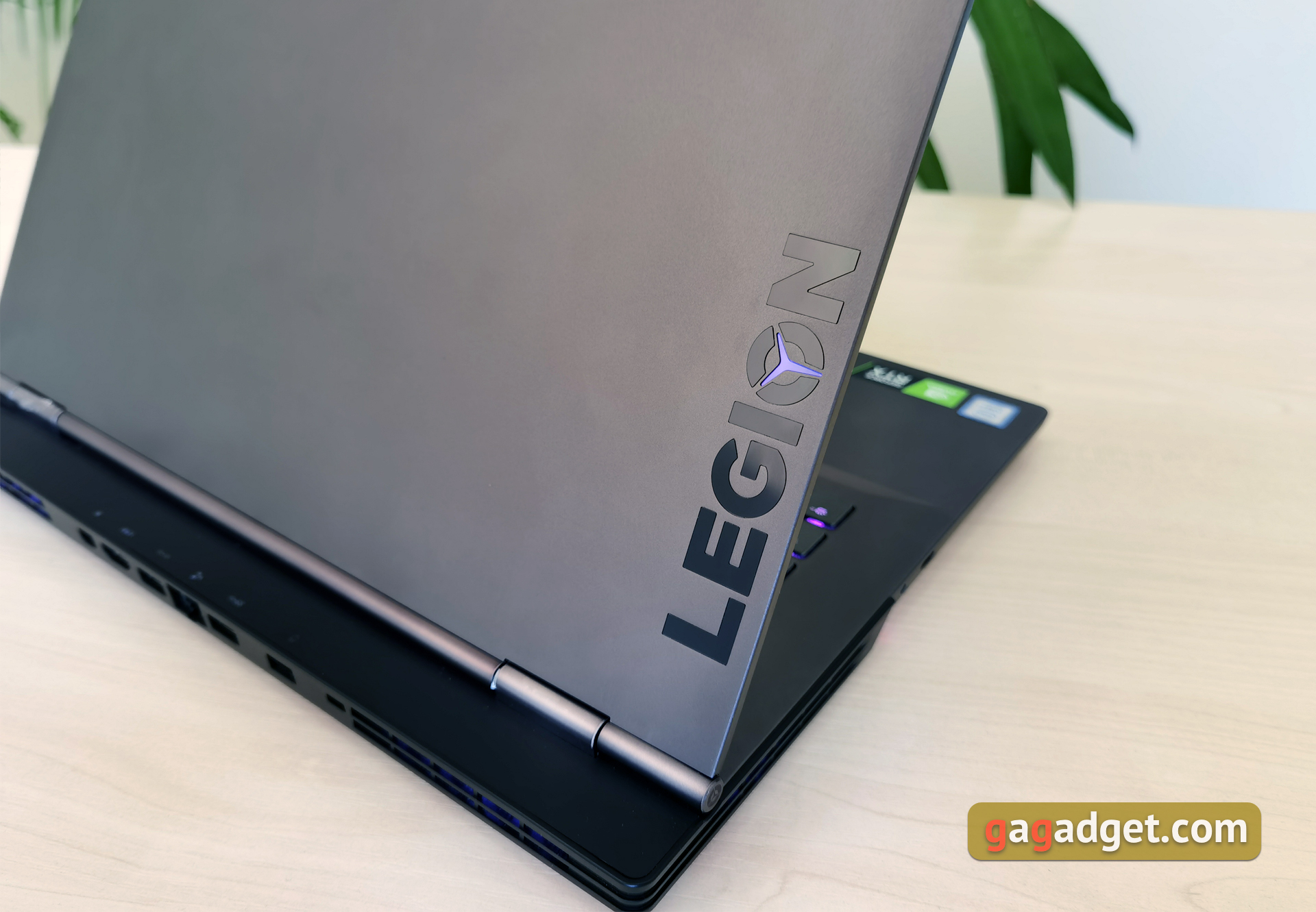 Обзор Lenovo Legion Y740: мощь RTX в стильном корпусе-6