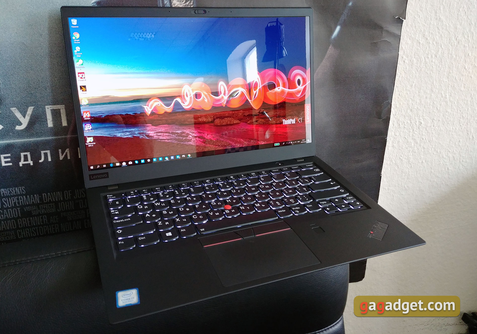 lenovo-thinkpad-x1-carbon-02.jpg
