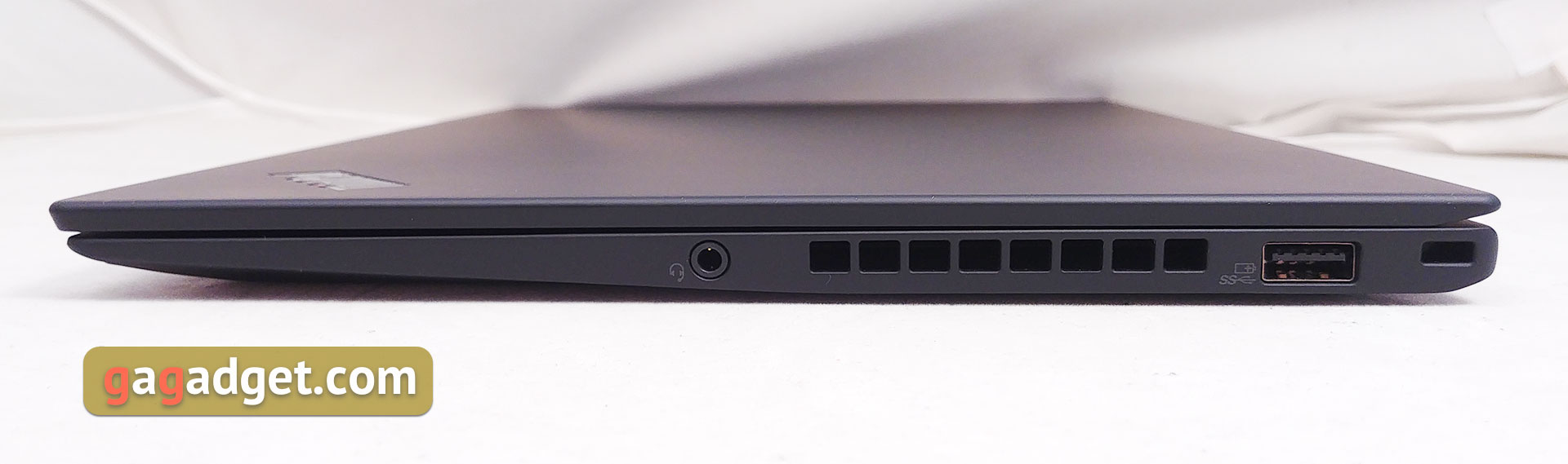 lenovo-thinkpad-x1-carbon-07.jpg