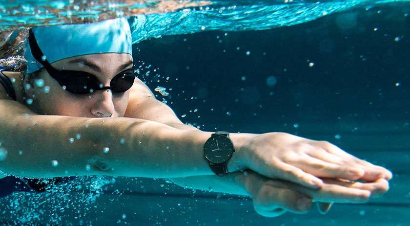 lenovo-watch-s-water.jpg