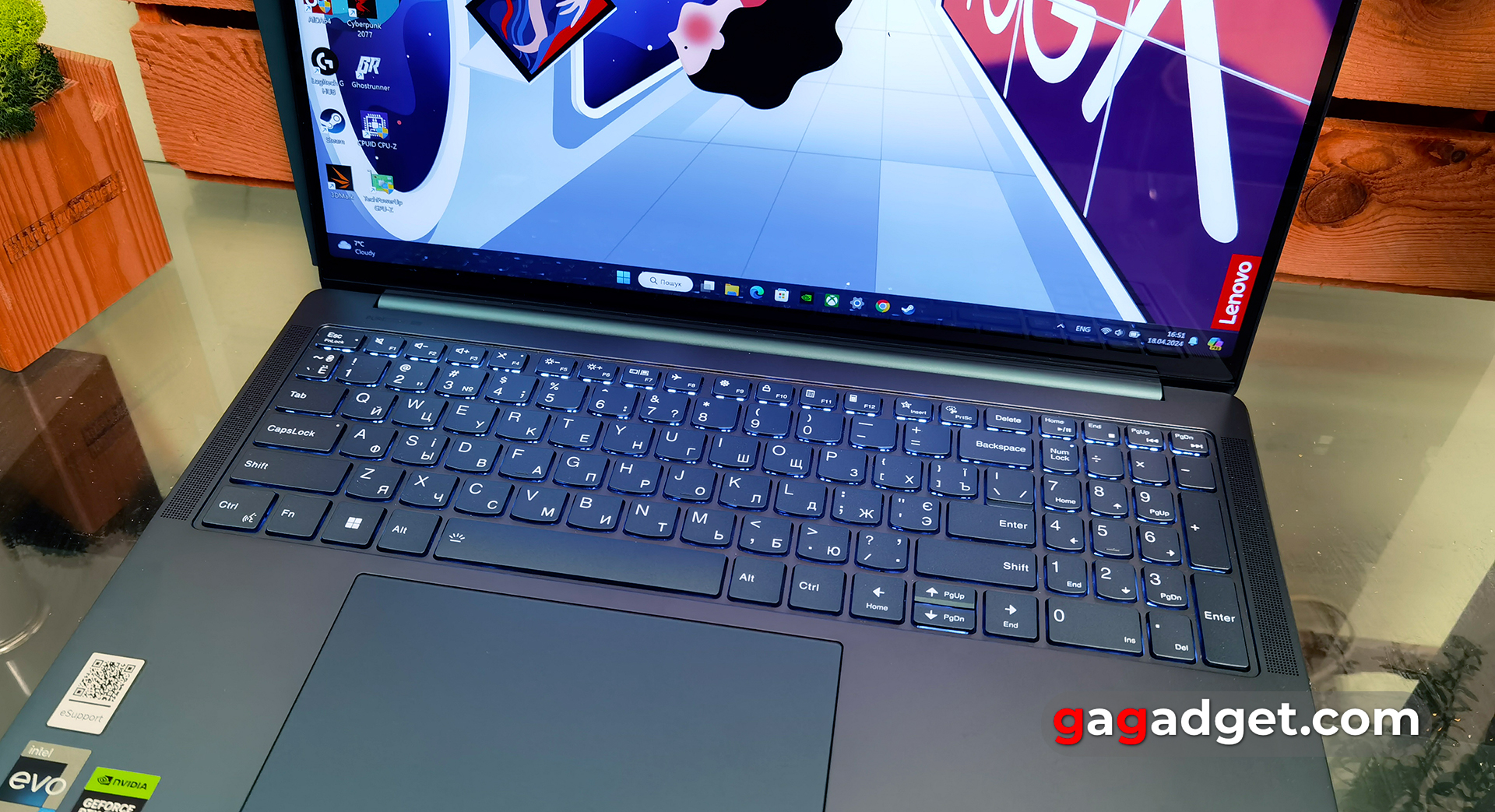 Огляд Lenovo Yoga Pro 9