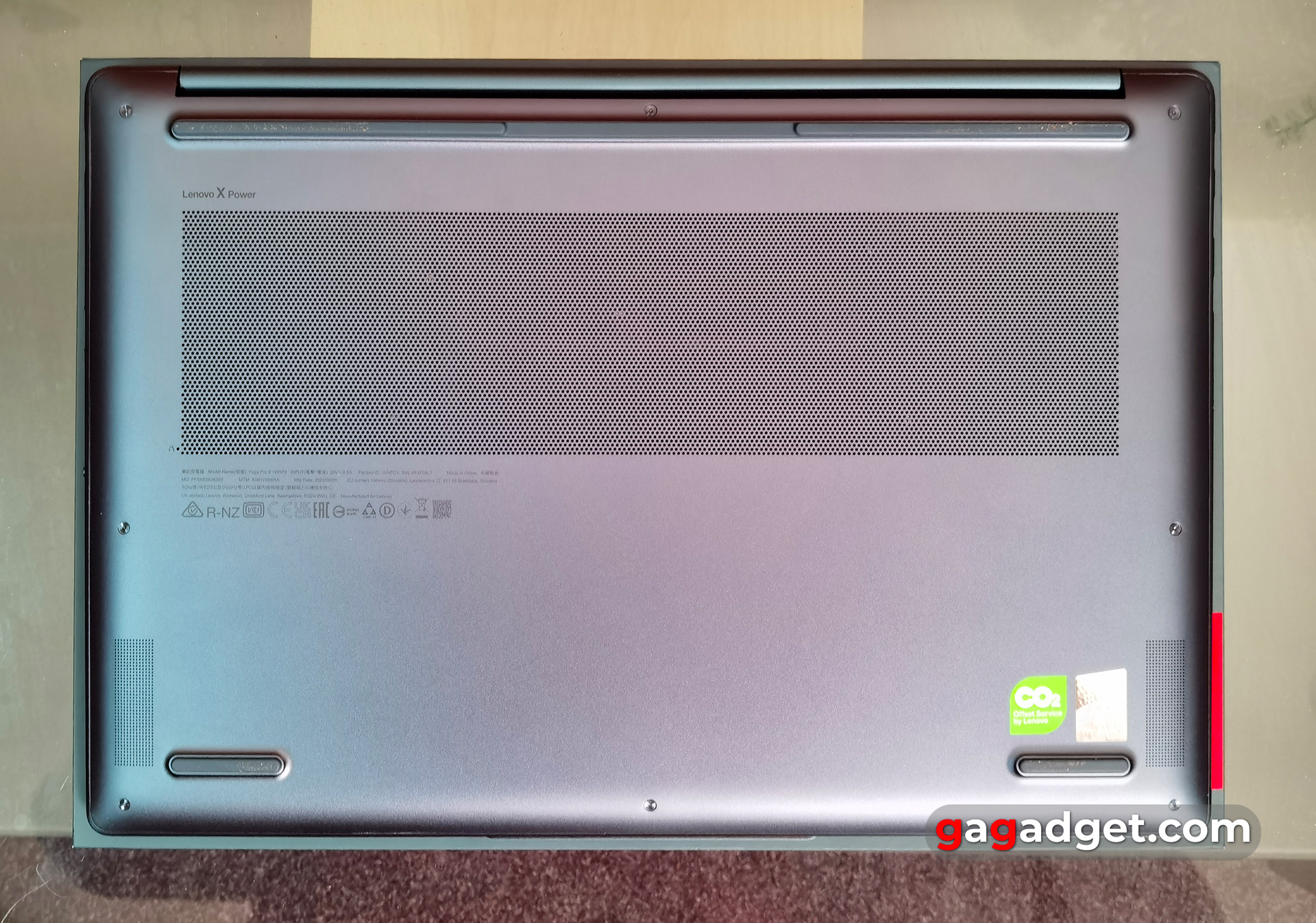 Огляд Lenovo Yoga Pro 9