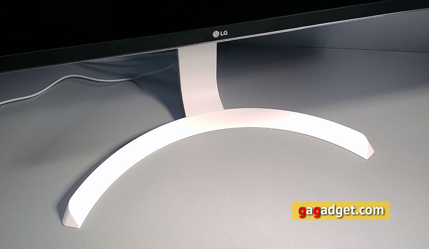 lg-27ud69p-07.jpg