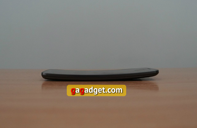 Обзор LG G Flex: вот так загнули-2