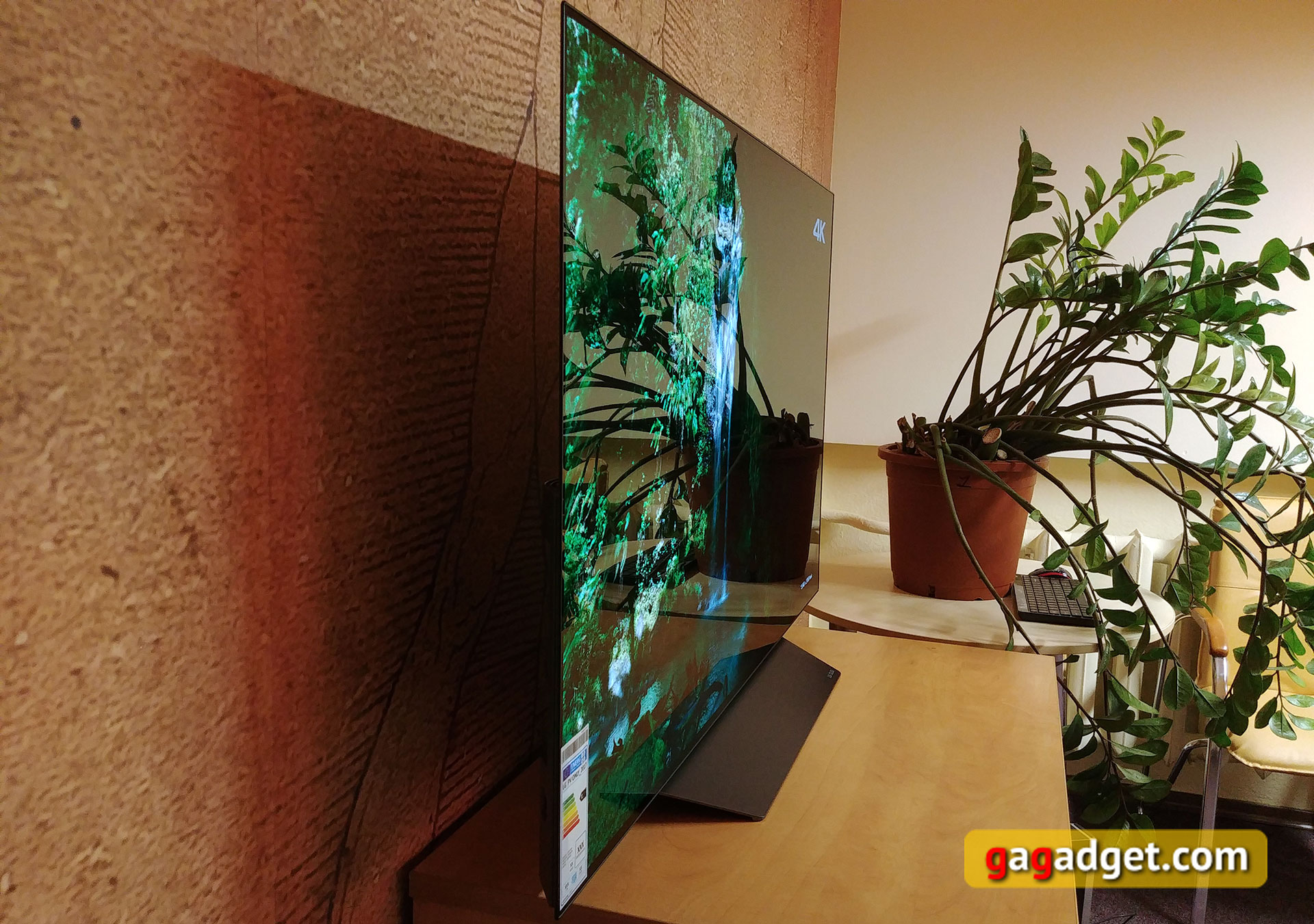 lg-oled55b8pla-17.jpg