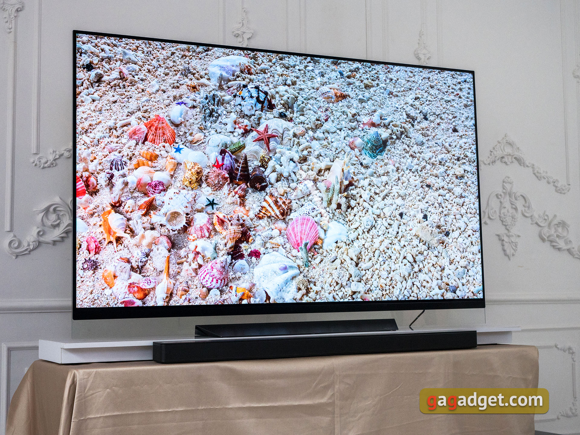 lg-oled65e8pla-07.jpg