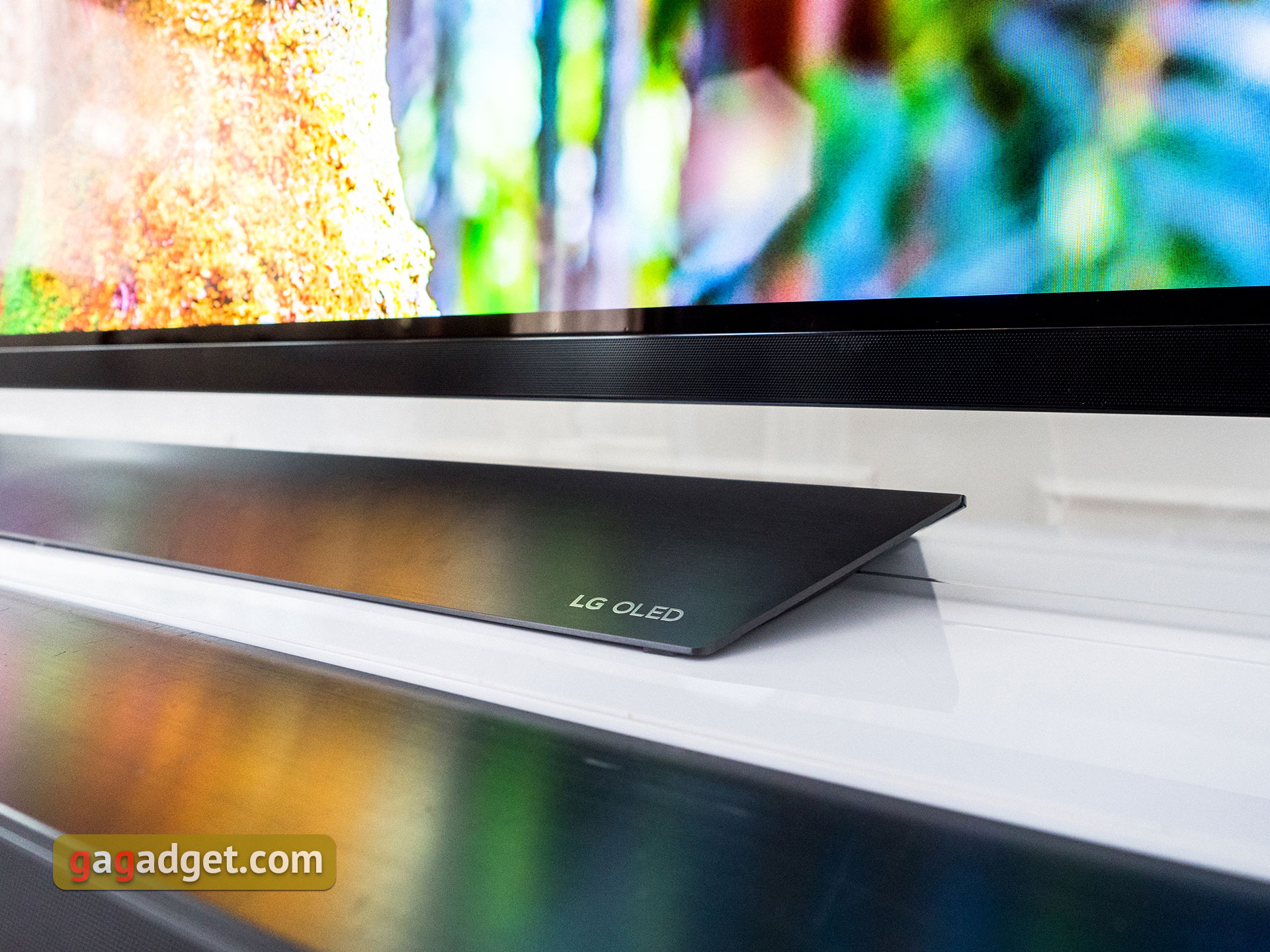 lg-oled65e8pla-10.jpg