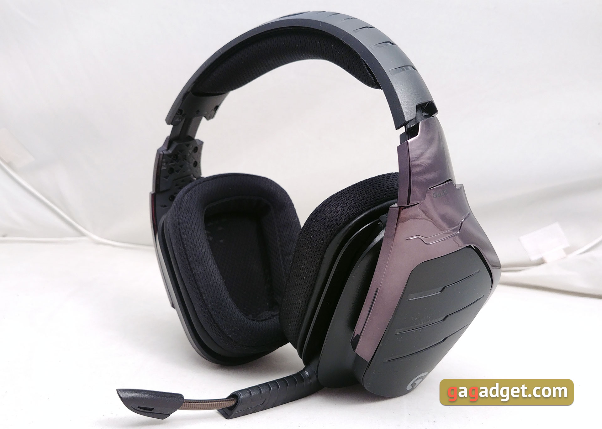 logitech-g633-artemis-spectrum-02.jpg