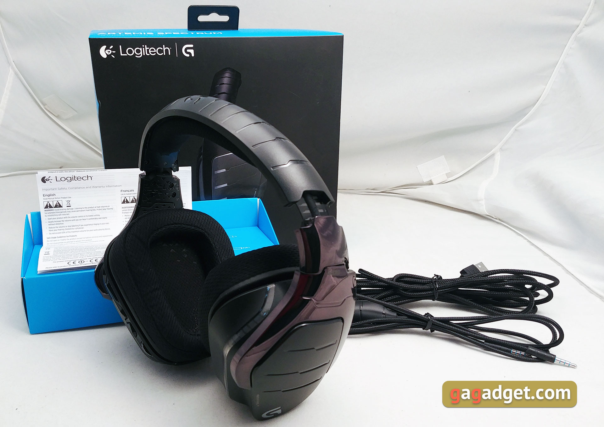 logitech-g633-artemis-spectrum-04.jpg