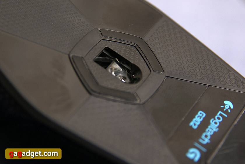 Logitech G302 Daedalus Prime: закликивательный агрегат-6