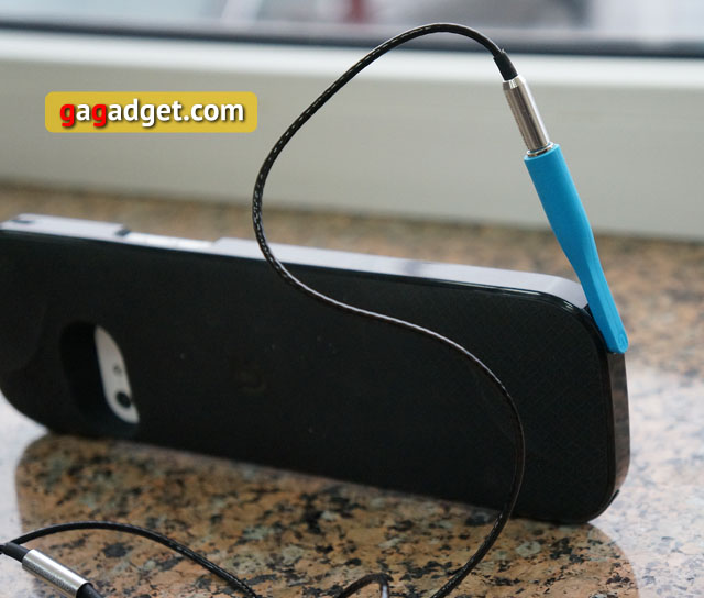 Обзор чехла-контроллера для iPhone Logitech PowerShell Controller + Battery-4