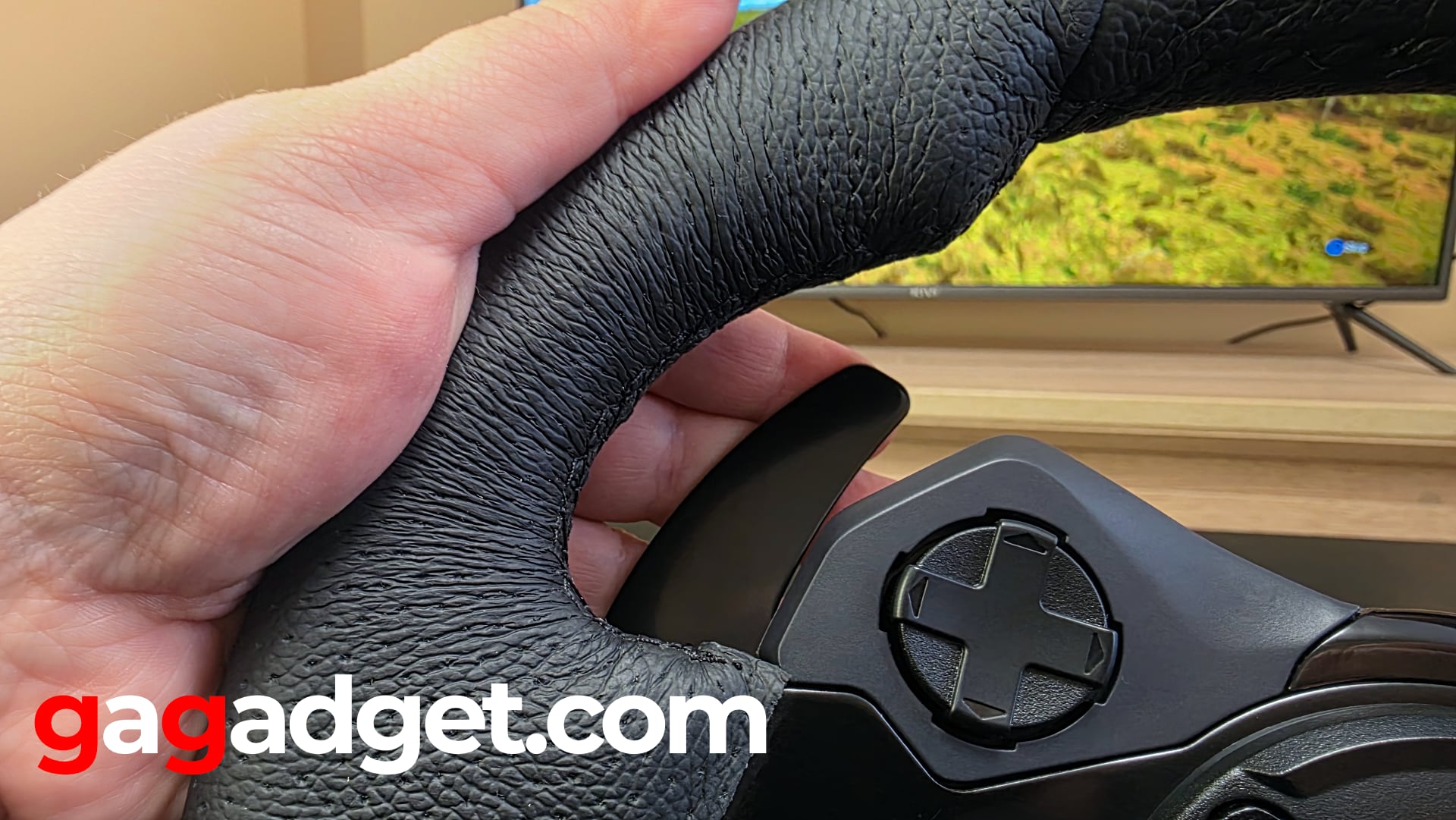 Logitech G923 Вид со стороны