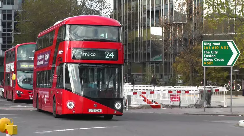 london bus.png