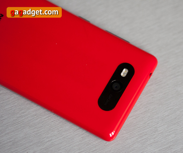 Широко и прекрасно. Обзор Windows-смартфона Nokia Lumia 820-8