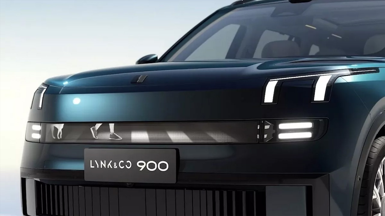 Lynk Co 900 against the backdrop of nature