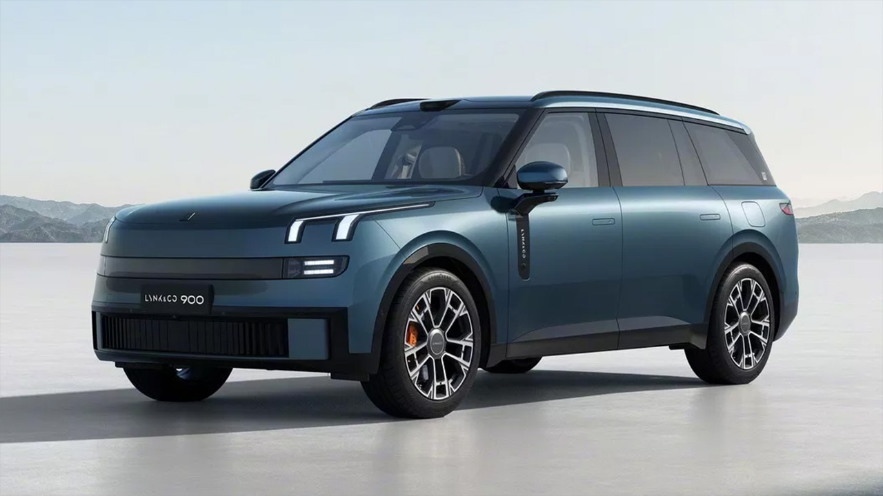 Rear view of Lynk Co 900