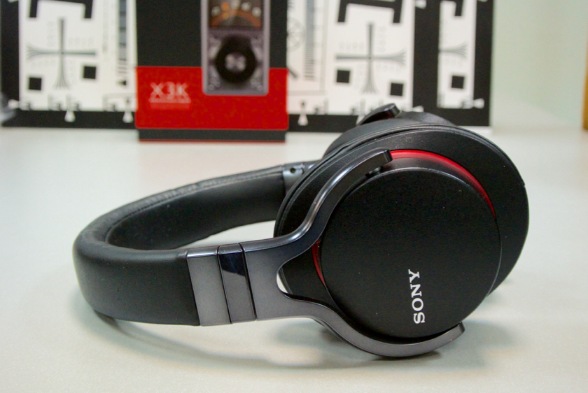 Обзор наушников Sony MDR-1A