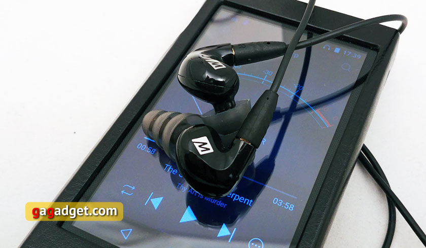 mee-audio-pinnacle-p2-10.jpg
