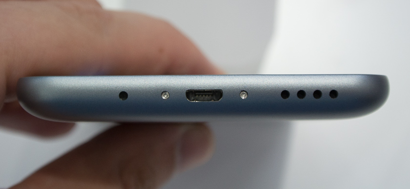 Смартфон-завоеватель: Meizu M2 Note своими глазами-11