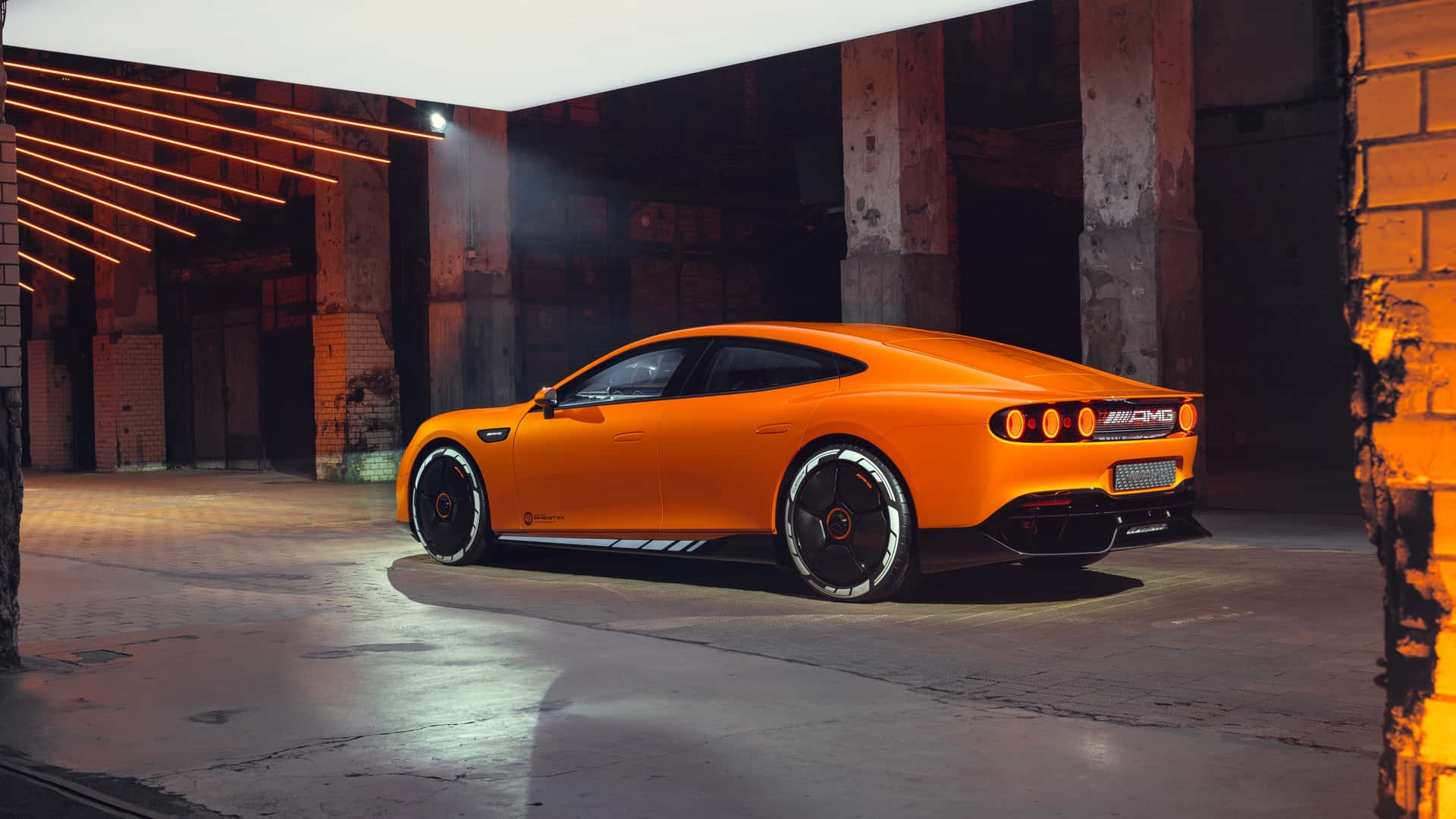 Концепт Mercedes AMG GT XX (2)