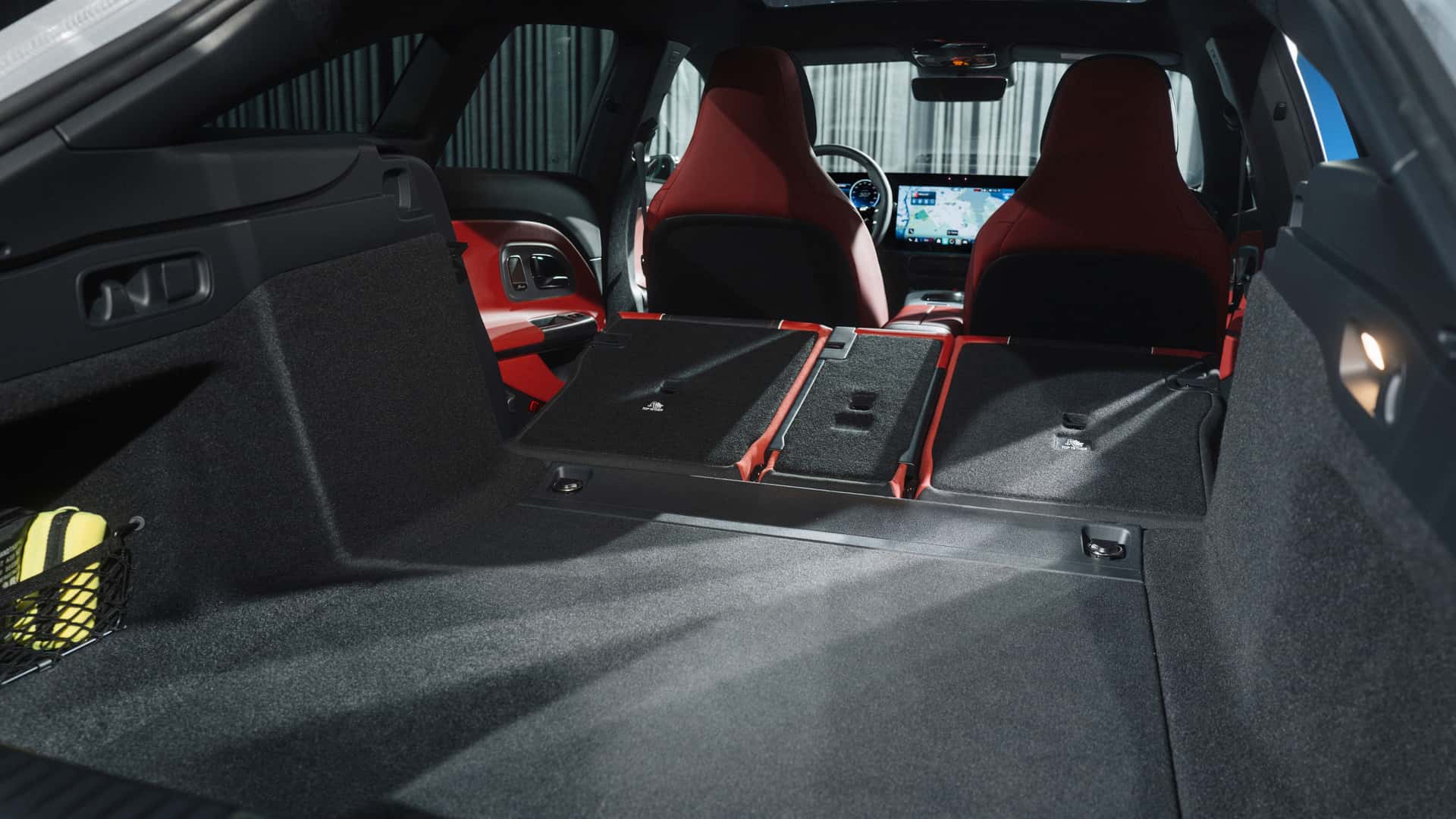 Інтер'єр Mercedes-Benz CLA Shooting Brake 2025