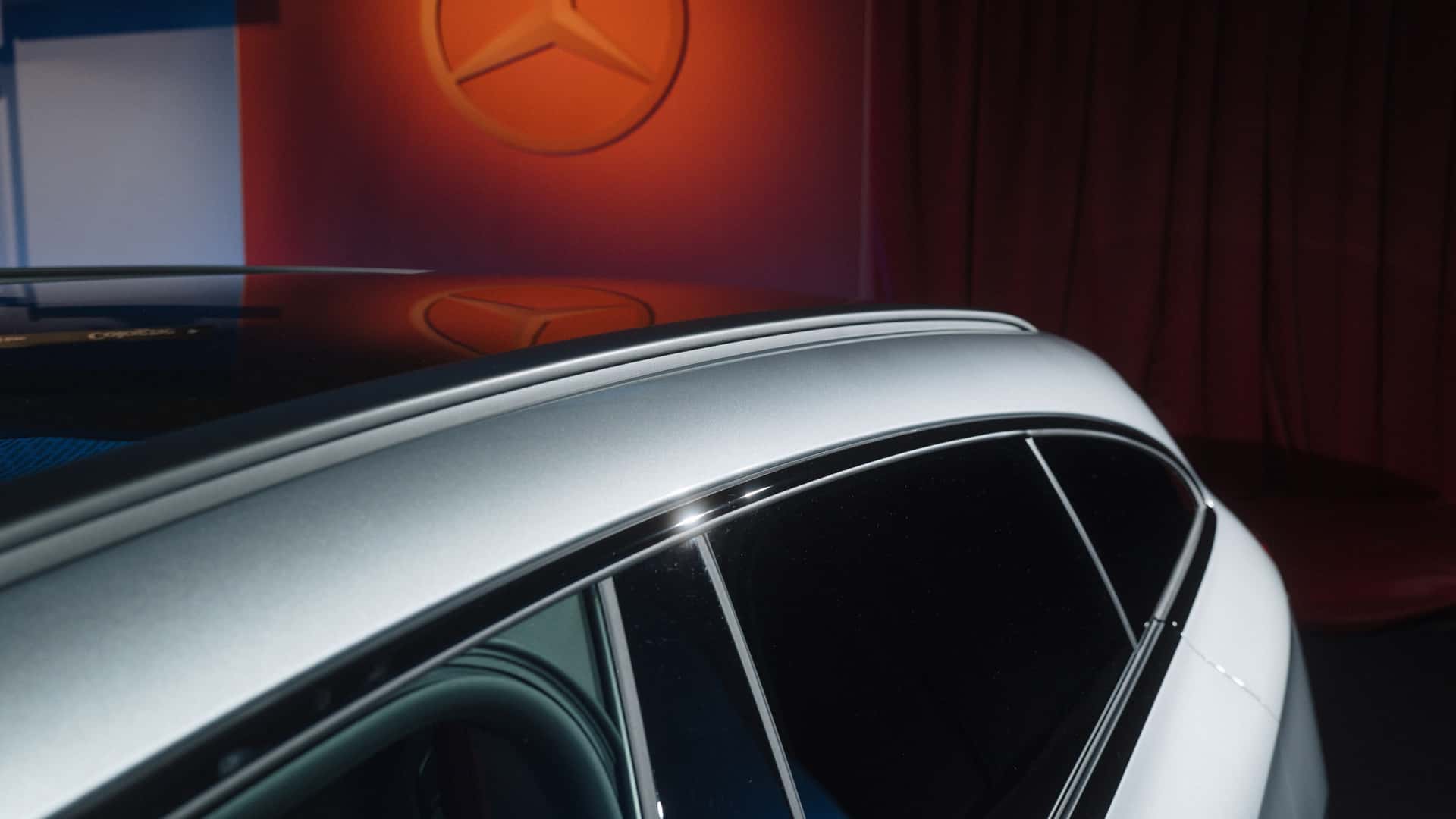 Mercedes-Benz CLA Shooting Brake 2025, передня частина