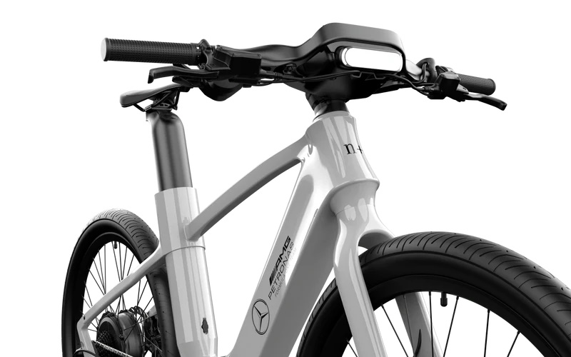 Mercedes-AMG F1 City Edition electric bike from the side