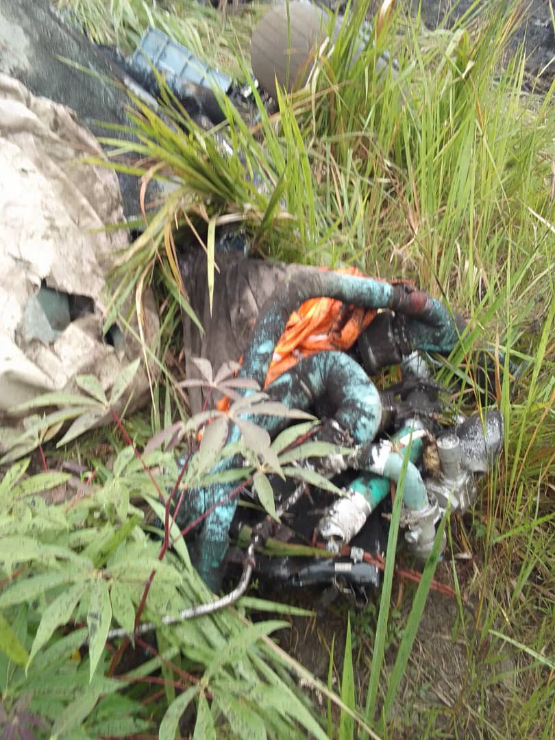A Russian-made Mi-28NE Night Hunter helicopter crashed in Uganda, killing all crew members-6