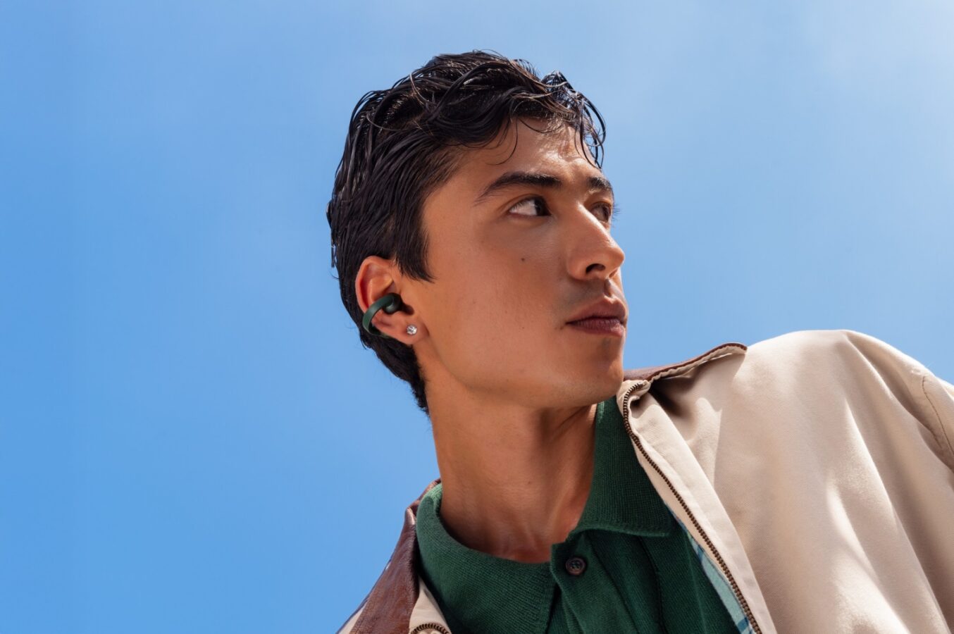Moto Buds Loop headphones