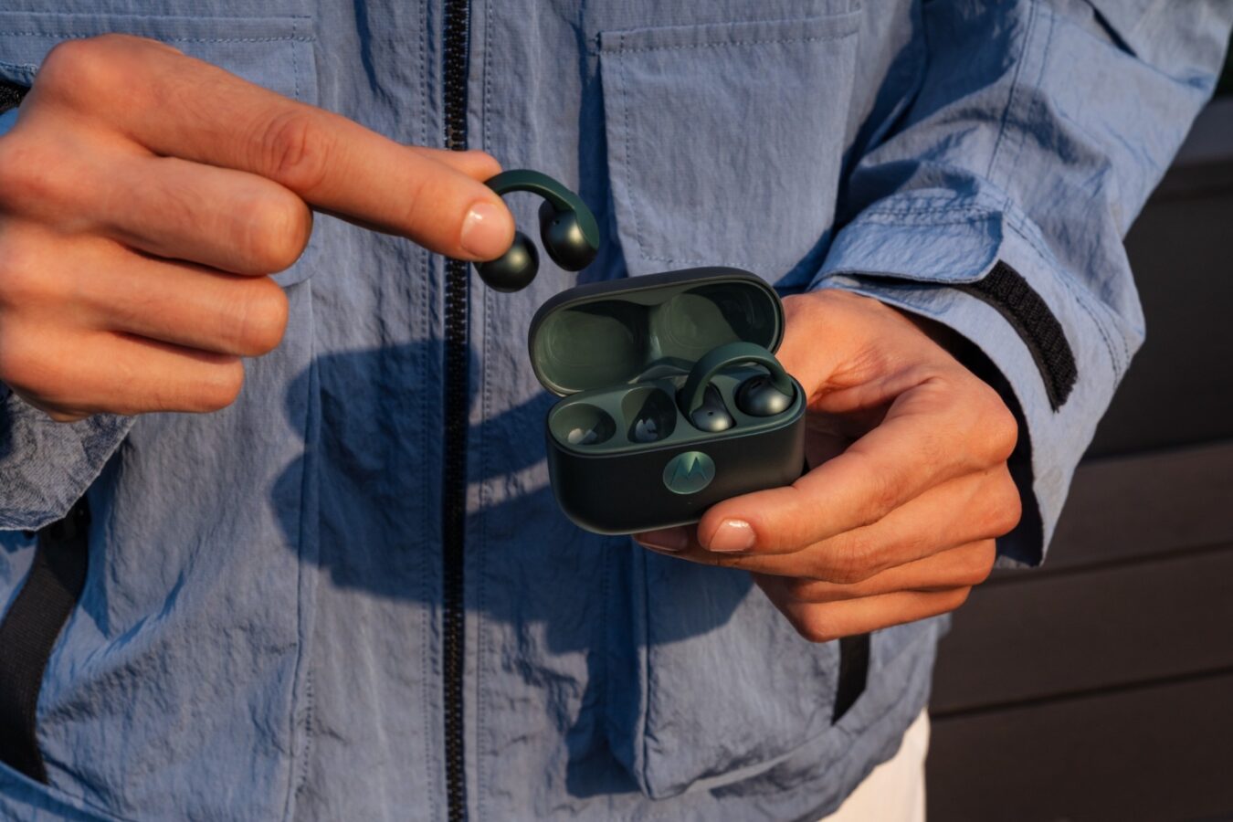 Moto Buds Loop headphones