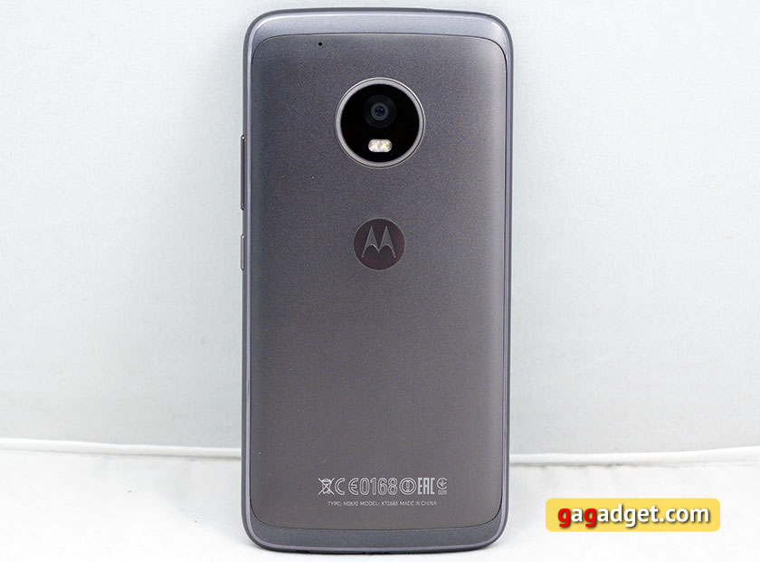 Обзор смартфона Moto G5 Plus: гармония и баланс-13