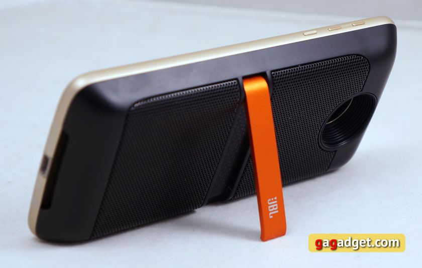 Обзор Moto Z: модульный смартфон здорового человека-40