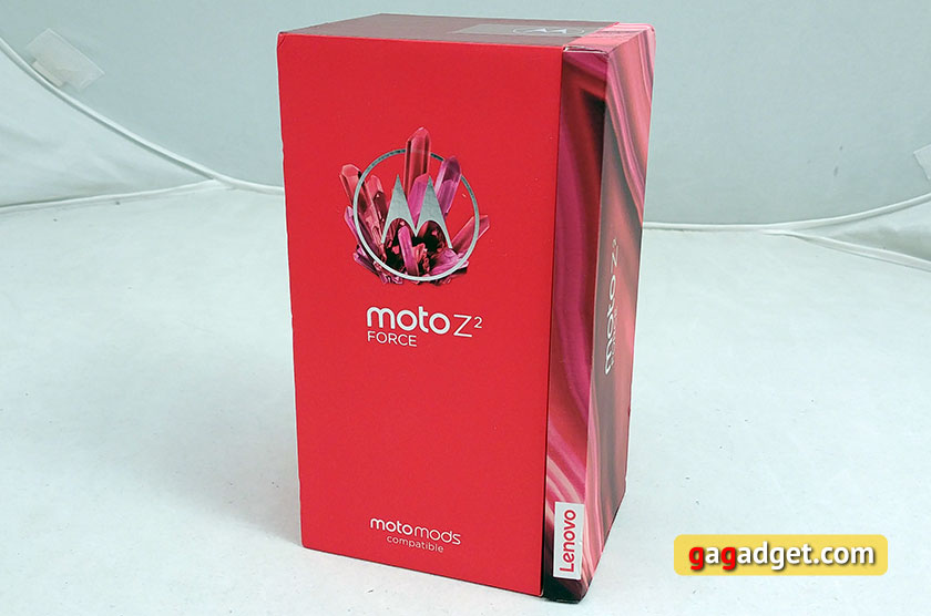moto-z2-force-03.jpg
