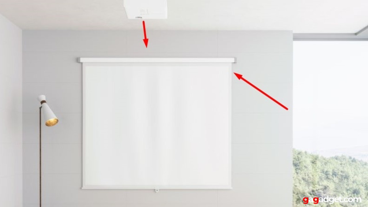 Motorized Projector Screen
