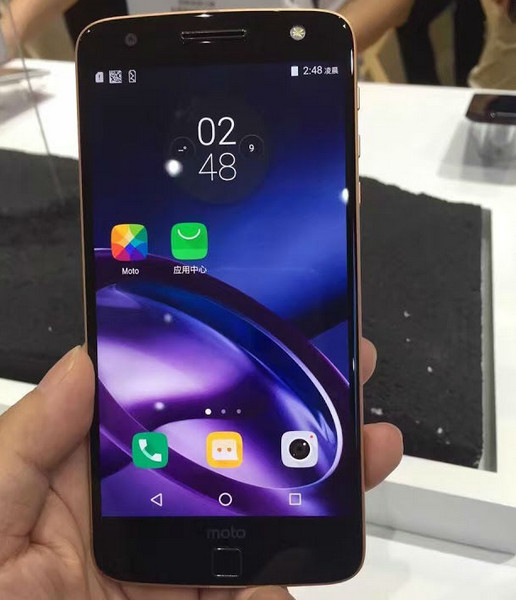 motoz_oneui_1.jpg