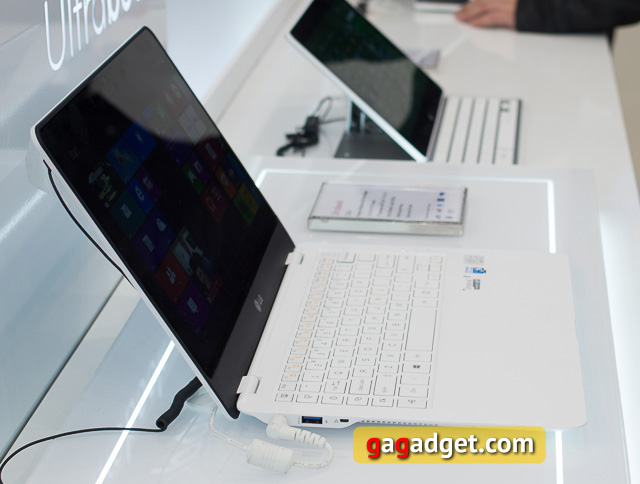 Стенд LG на MWC 2013 своими глазами-21