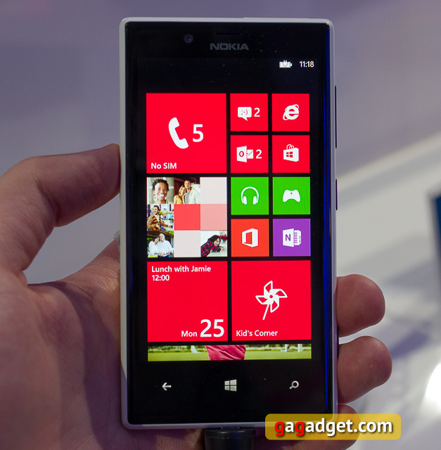 Стенд Nokia на MWC 2013 своими глазами-2