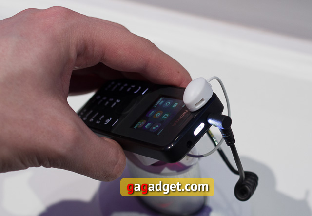 Стенд Nokia на MWC 2013 своими глазами-12
